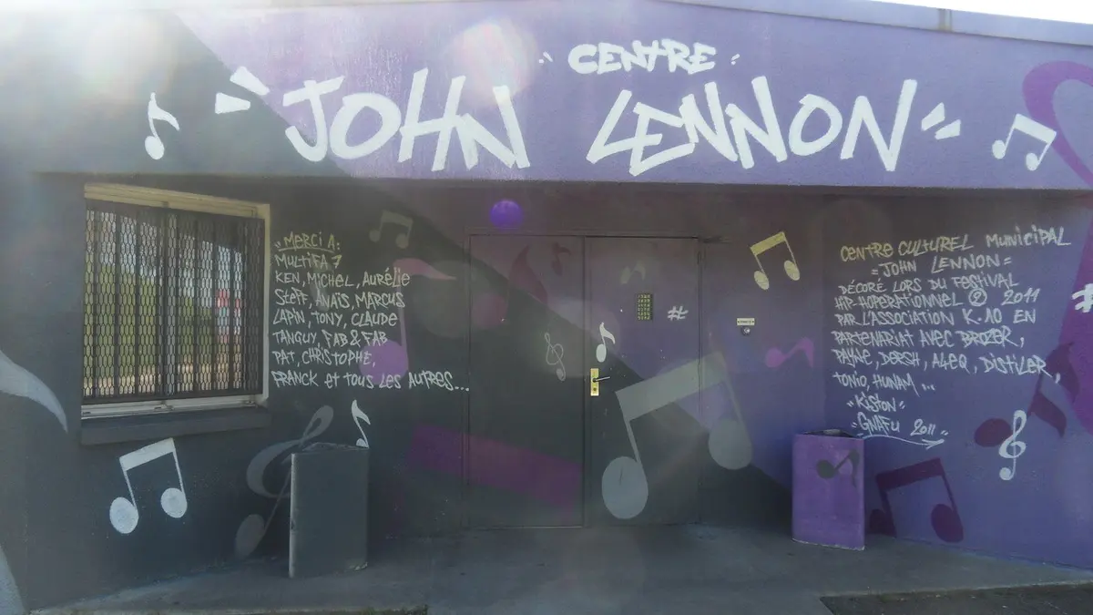 Centre culturel John Lennon_2