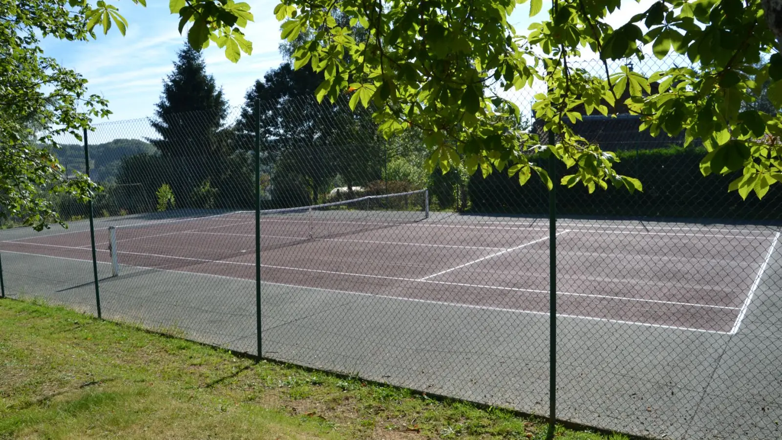 Court de Tennis de Saint-Yrieix-sous-Aixe_2