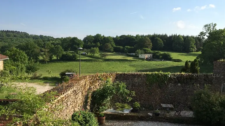 La campagne vue depuis la cambre des Lupins_9