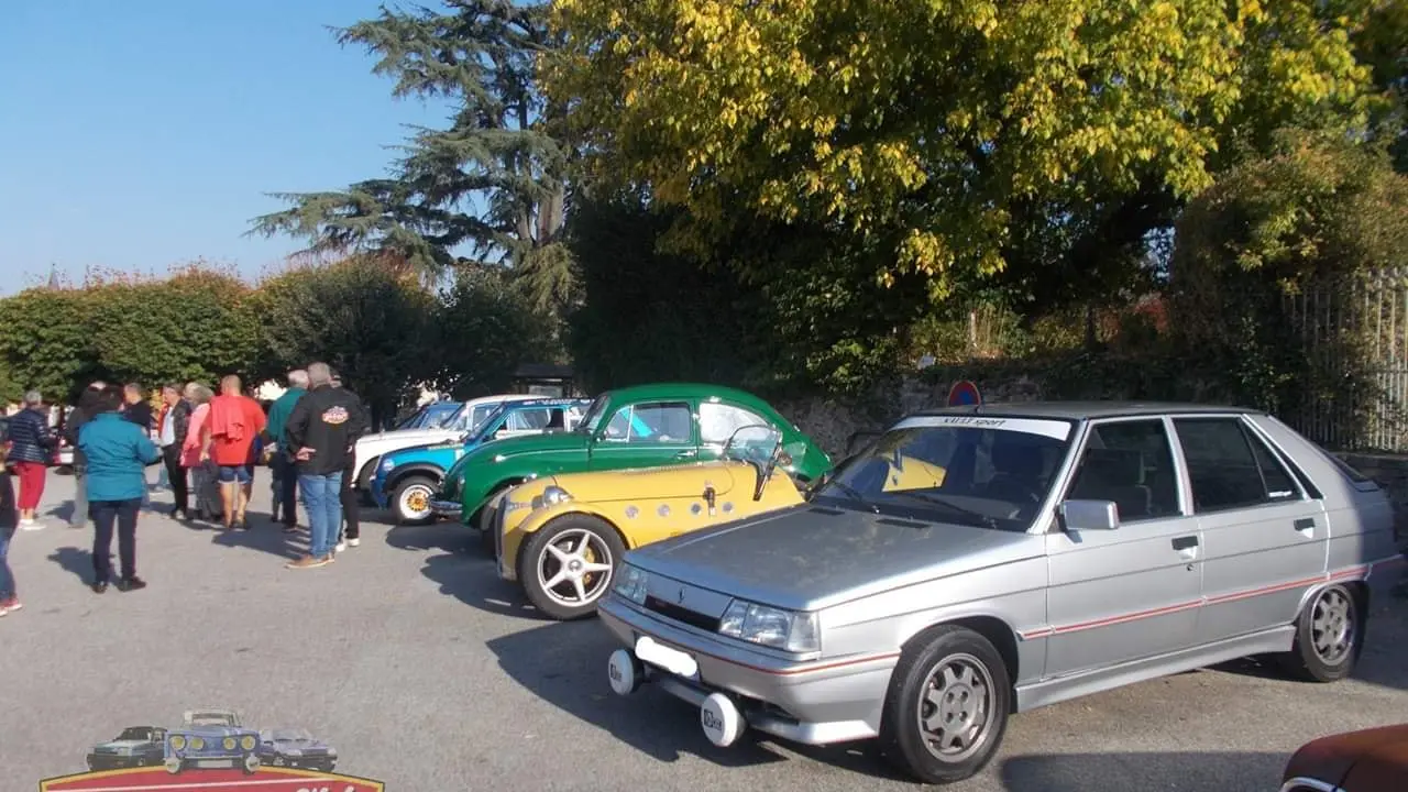 Rassemblement Retro Racing Club à Pierre Buffière_1