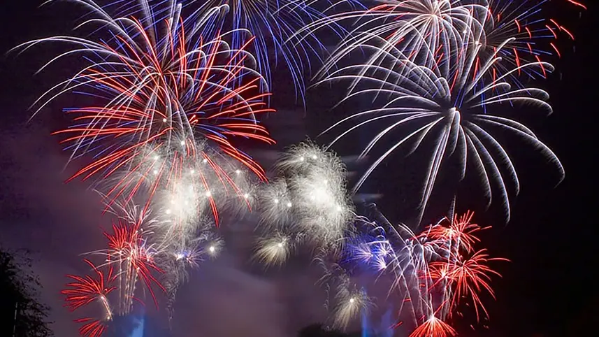 Feu d'artifice et bal populaire à Pierre-Buffière_1