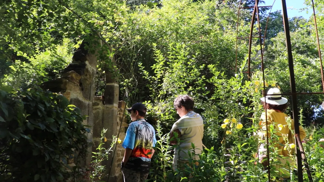 Jardin des vitailles saint-yrieix_1