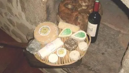 Fromage de chèvre de la ferme de Vaubourdolle_1