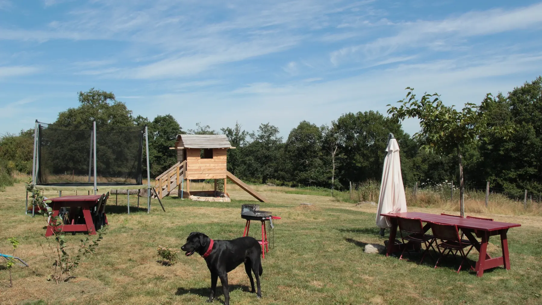 jardin avec jeux pour enfants_14