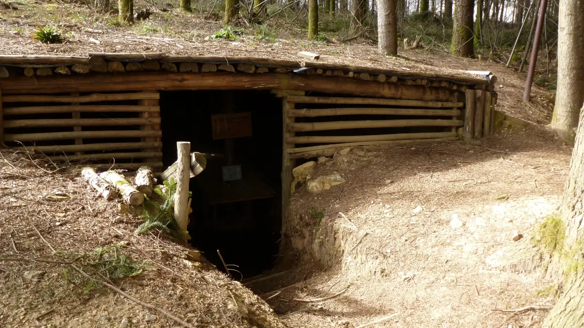 Caches des Maquisards de la forêt de Boubon