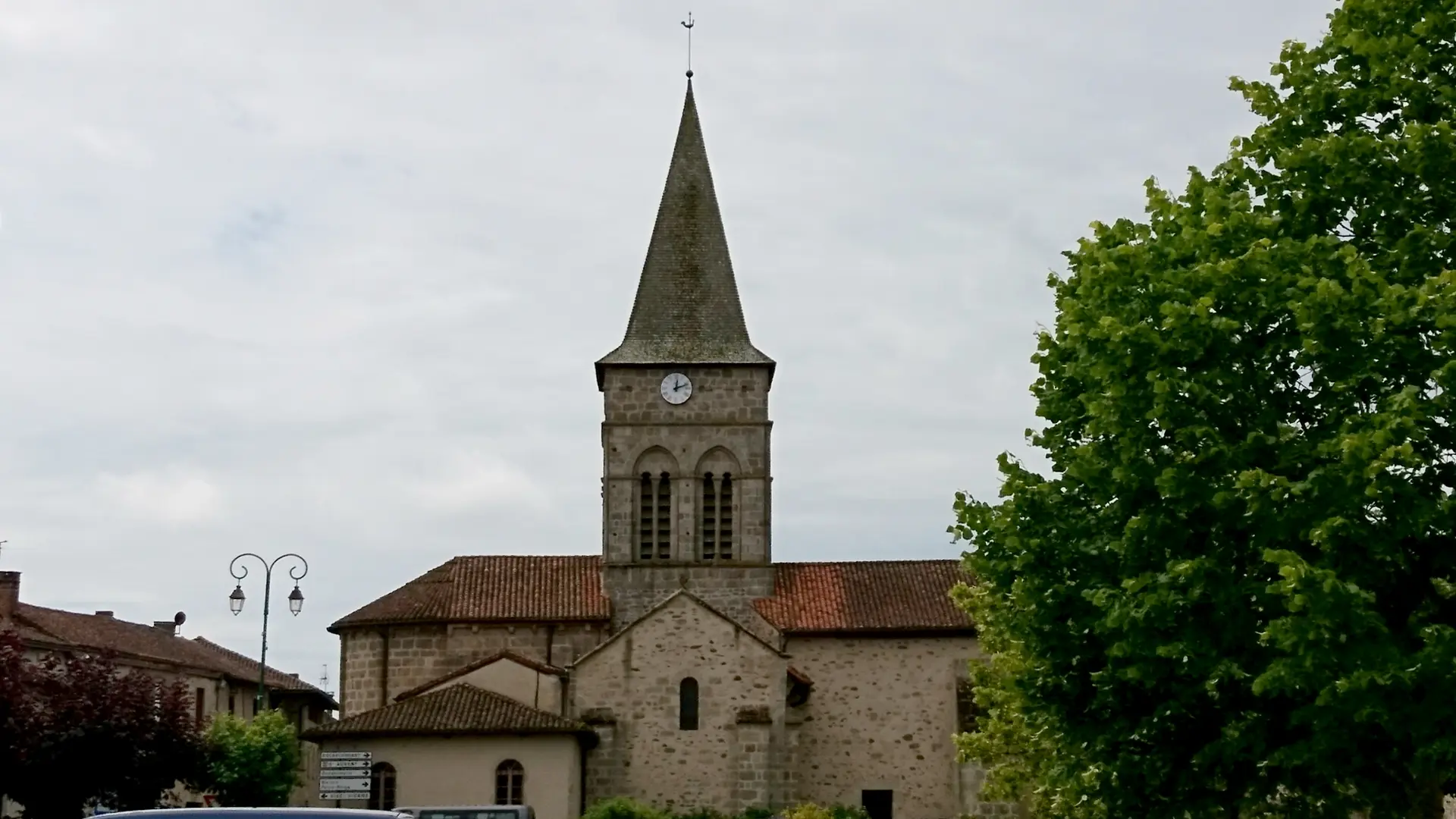 Eglise de St Laurent sur Gorre_3