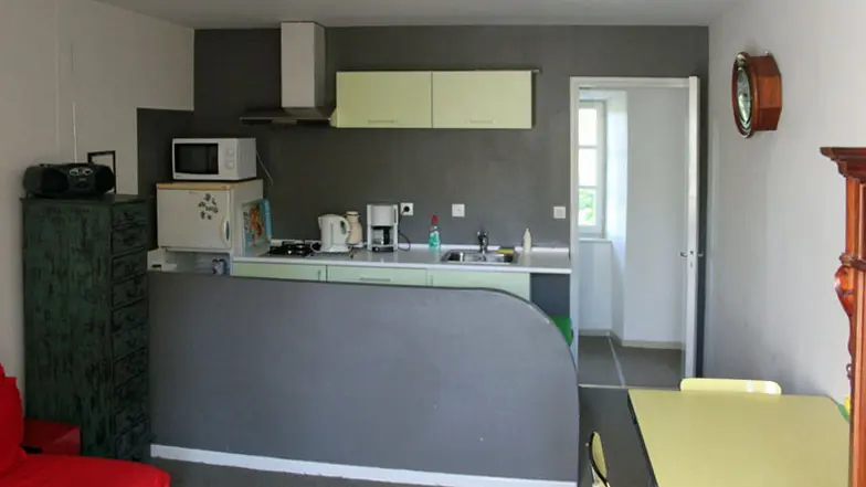 'La Petite Ecolière' la Kitchenette