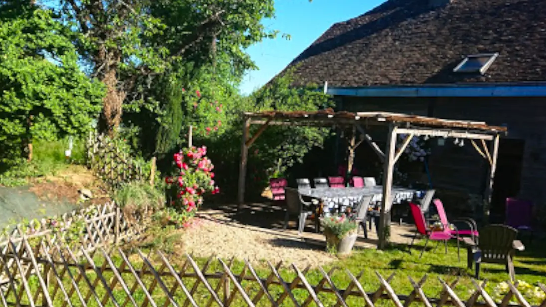 terrasse-gîte-de-freyssinet