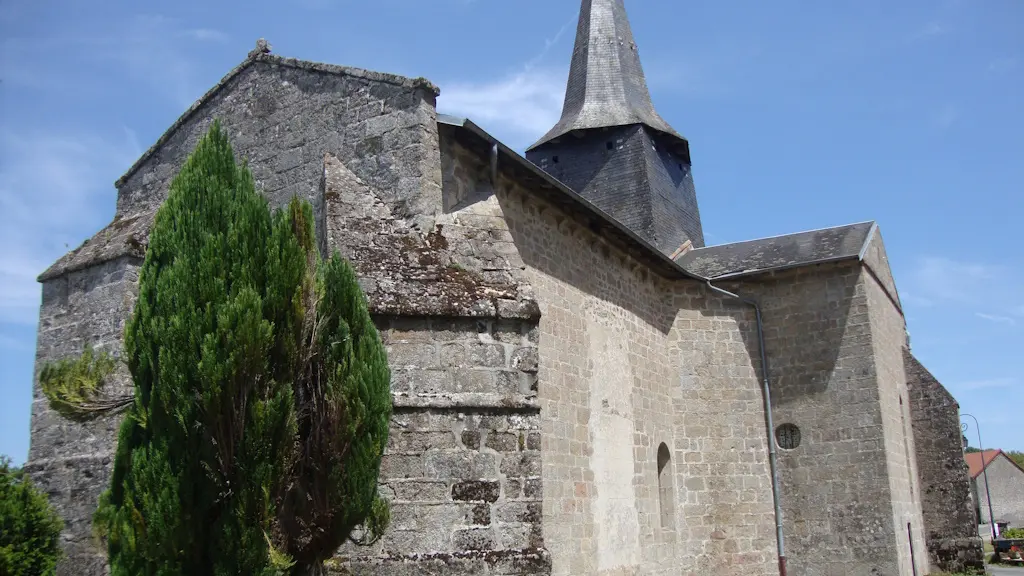 Eglise fortifiée La Croix Glorieuse