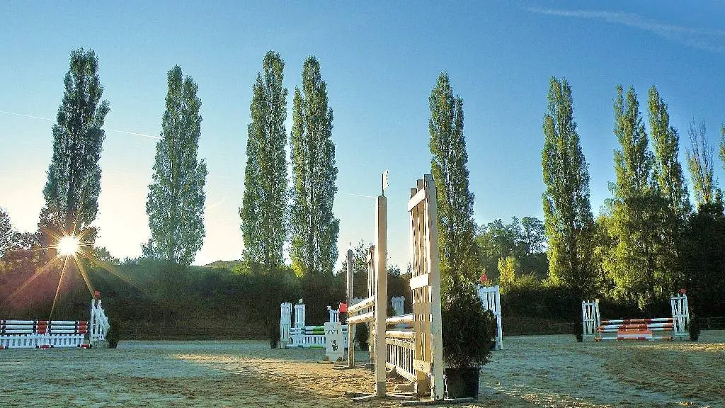 Centre équestre Le Moulin des cailloux (2)