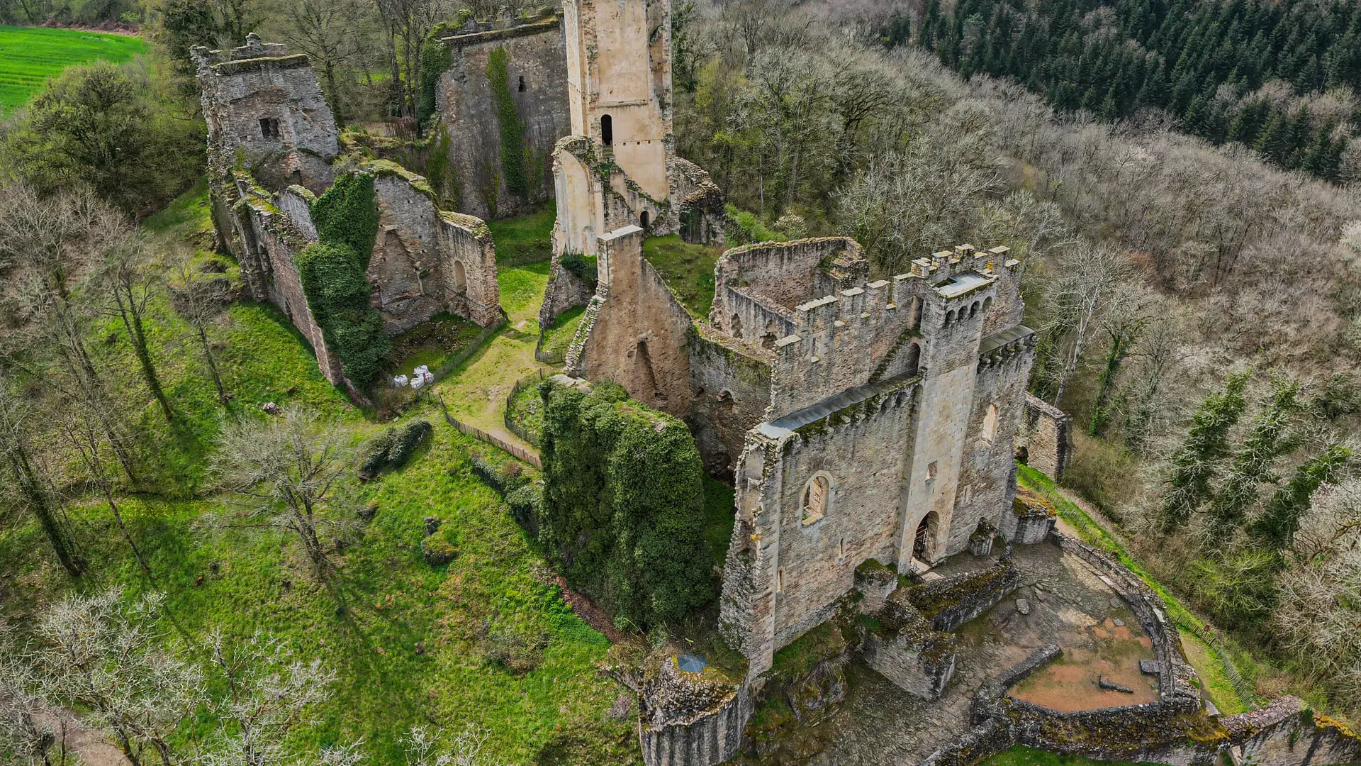 Château de Châlucet Julien Audigier