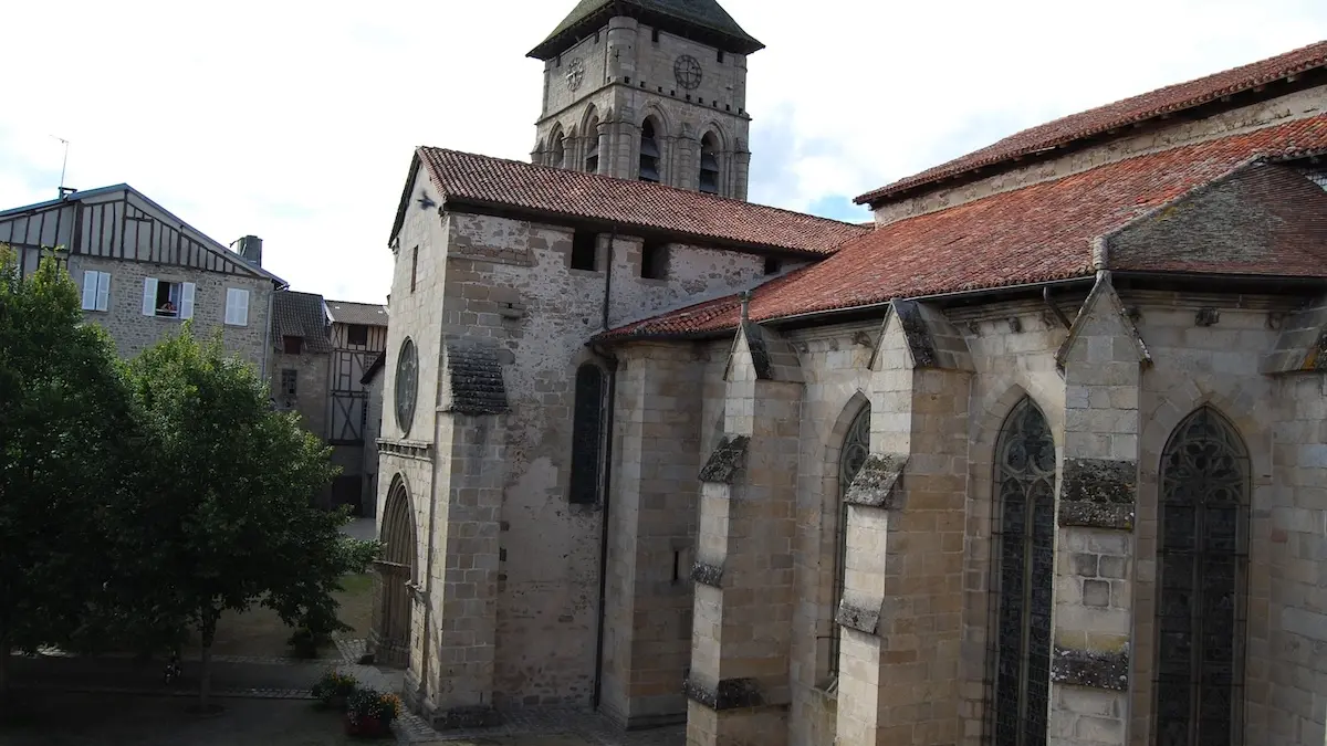 Collégiale d'Eymoutiers (c)Pays-Monts et Barrages