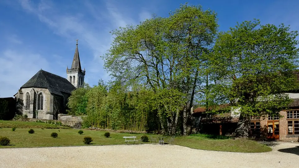 église