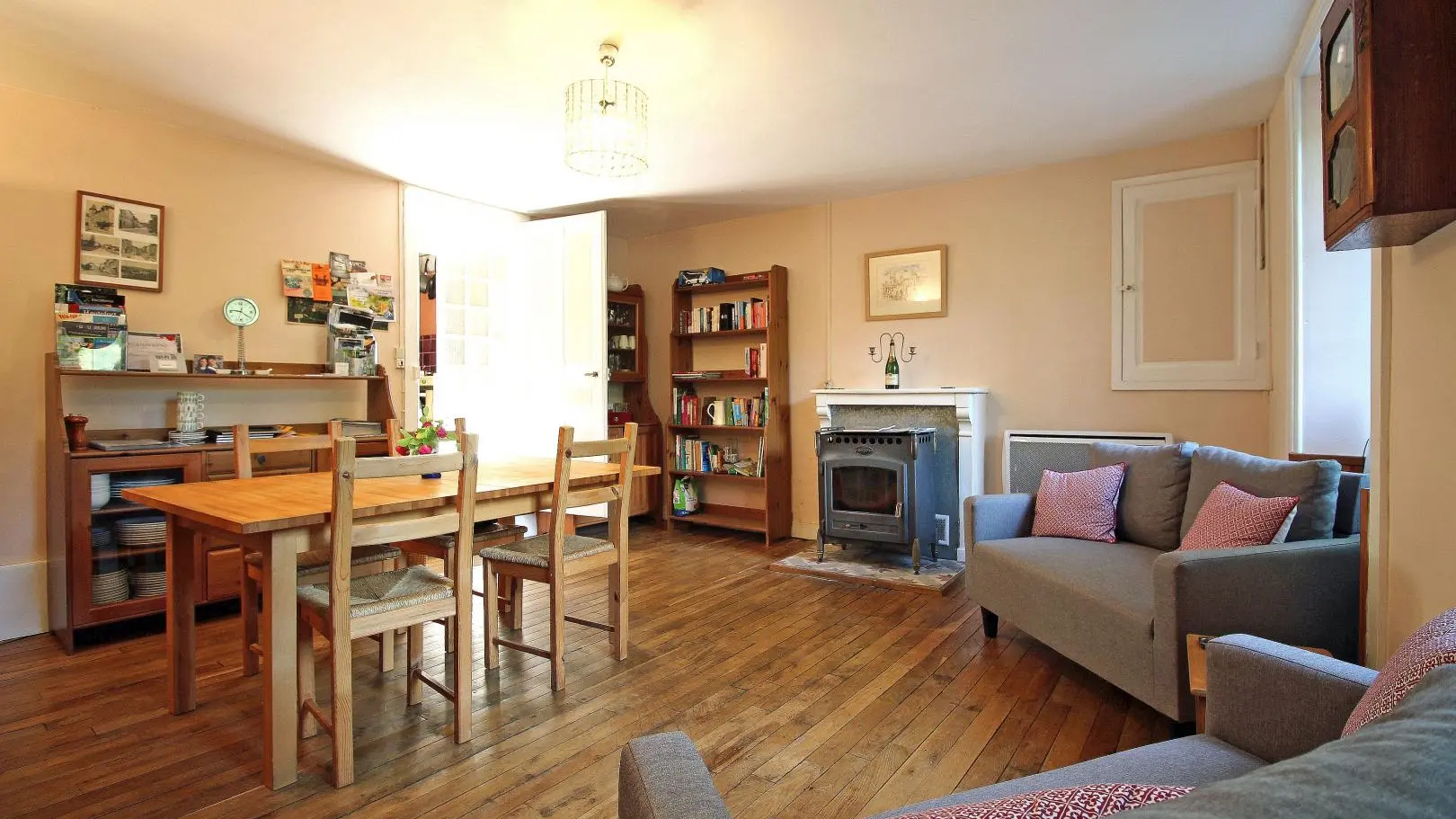 Dining Room from Piano