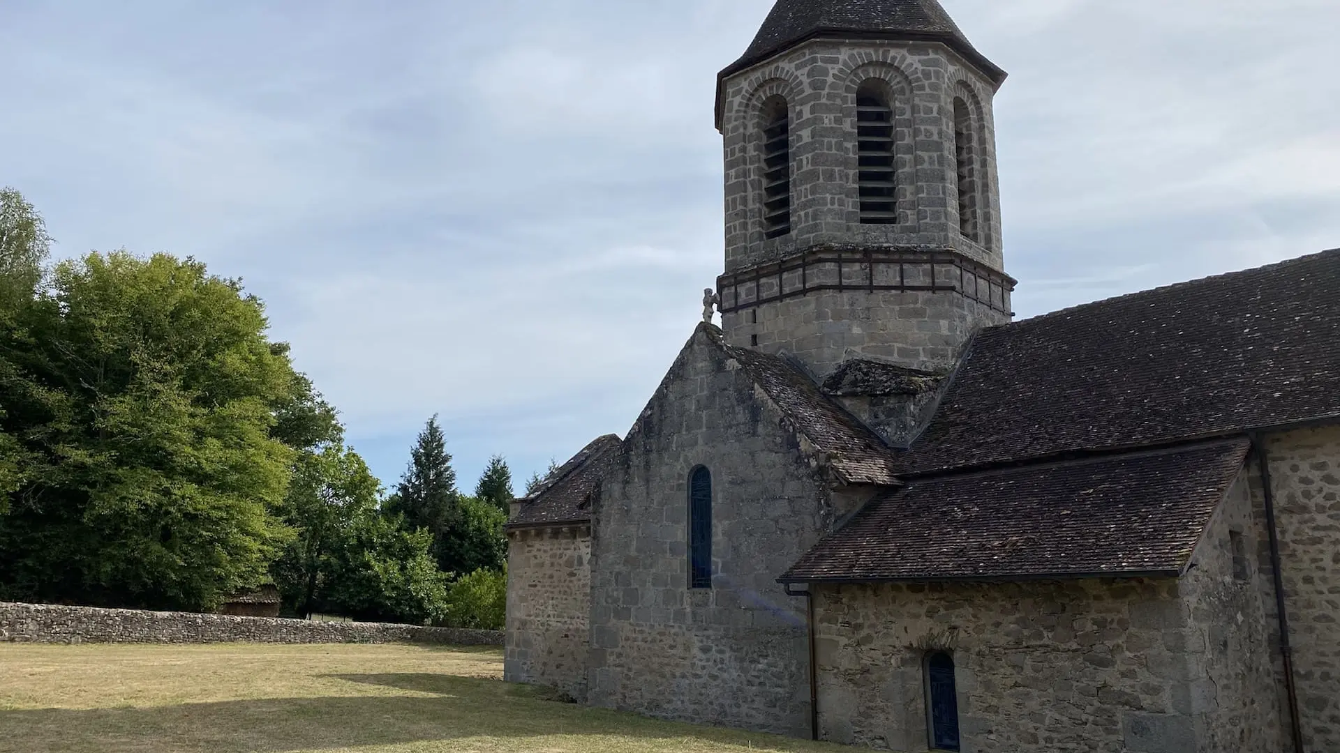 Eglise Saint-Hilaire-les-Places @Stéphane Roux