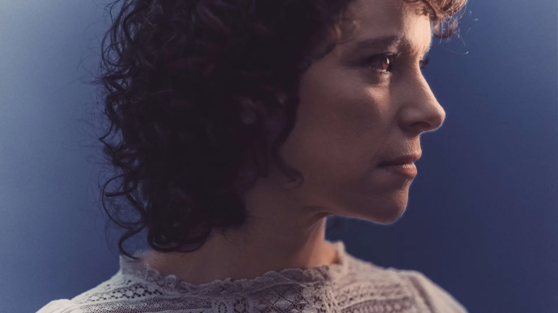 Emily Loizeau - crédit Yann Rabanier