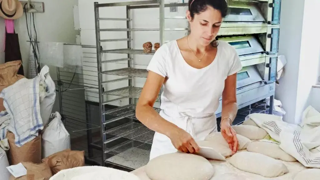 Ferme des chantouroux travail au fournil