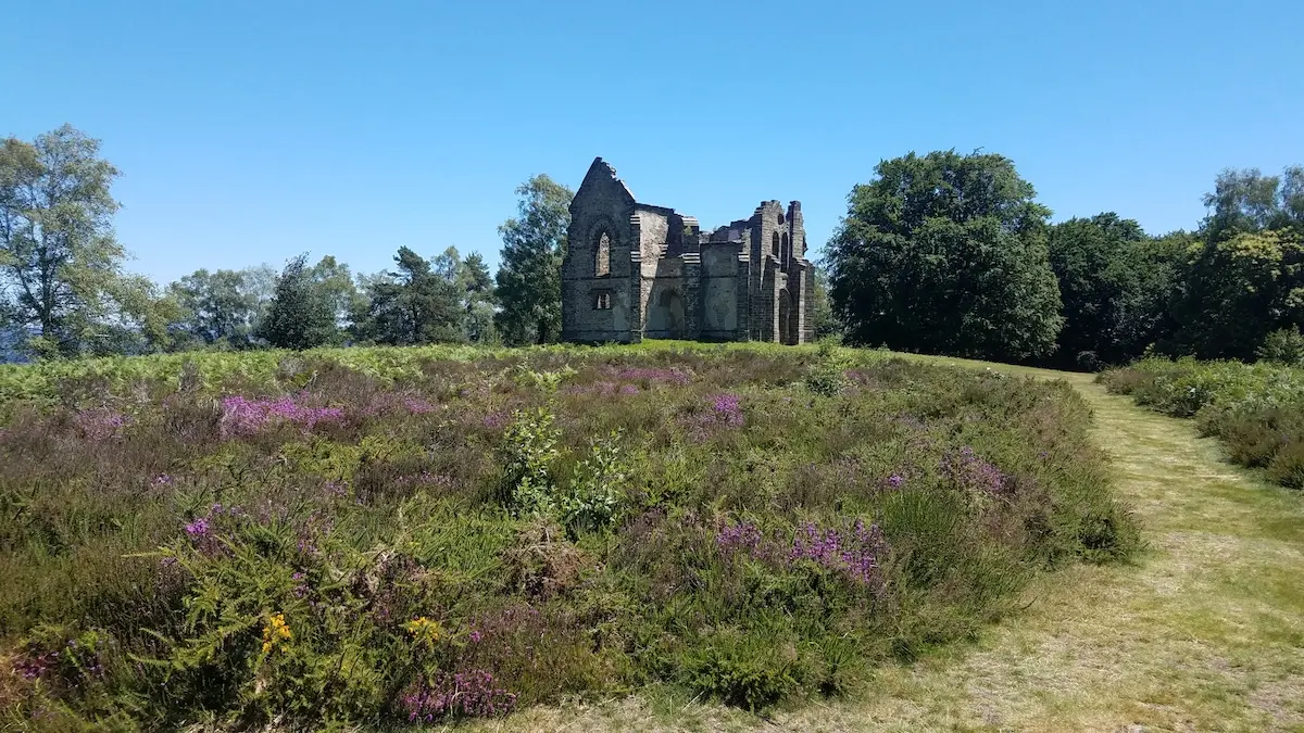 GRPMBL -Chapelle du Mont Gargan -  Saint-Gilles-les-Forêts (c) Pays Monts et Barrages