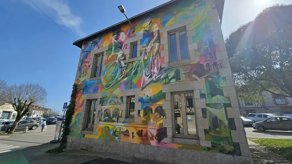 Hommage à Poupou à Saint-Léonard de Noblat à l'occasion du Tour de France 2023