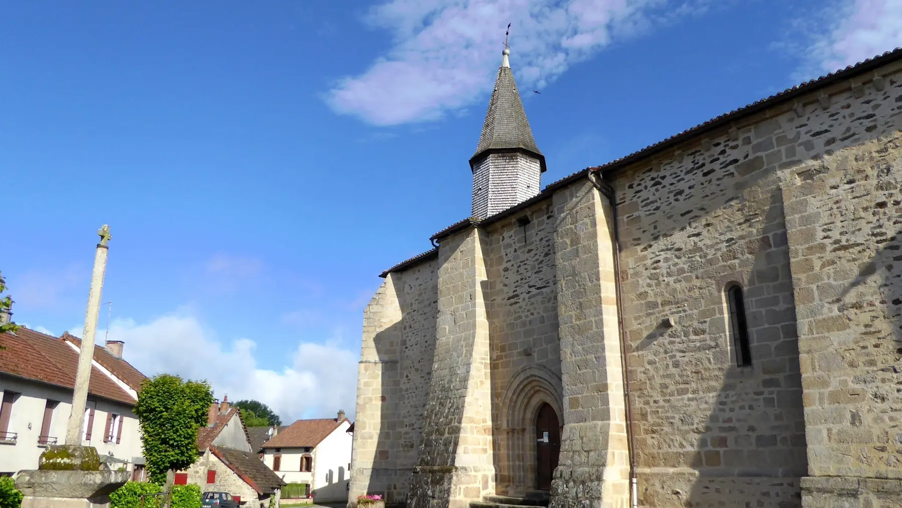 Eglise de la Nativité Saint-Jean-Baptiste