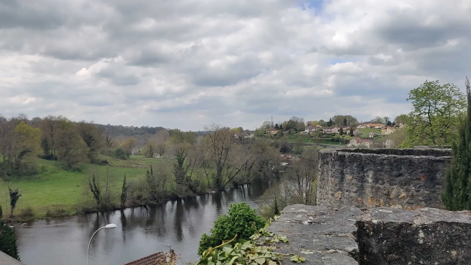 Panorama_terrases_Saint-Amand_Saint-Junien
