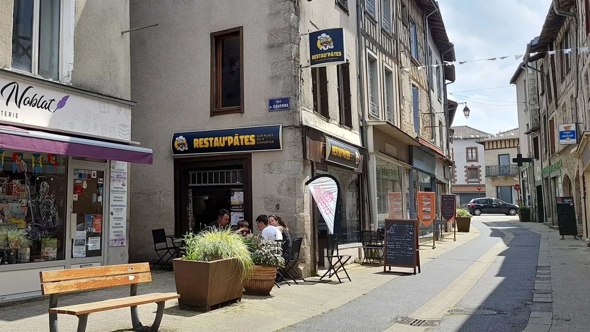 Terrasse du Restau'Pâtes à Saint-Léonard de Noblat