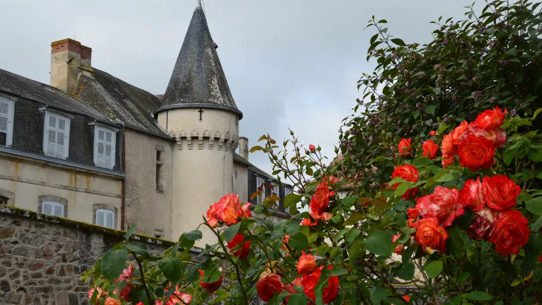 Visite de Saint-Jean-Ligoure