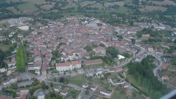 Saint-Léonard de Noblat, ville du Pays d'art et d'histoire Monts et Barrages_2