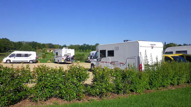 Aire d'accueil camping-car_2