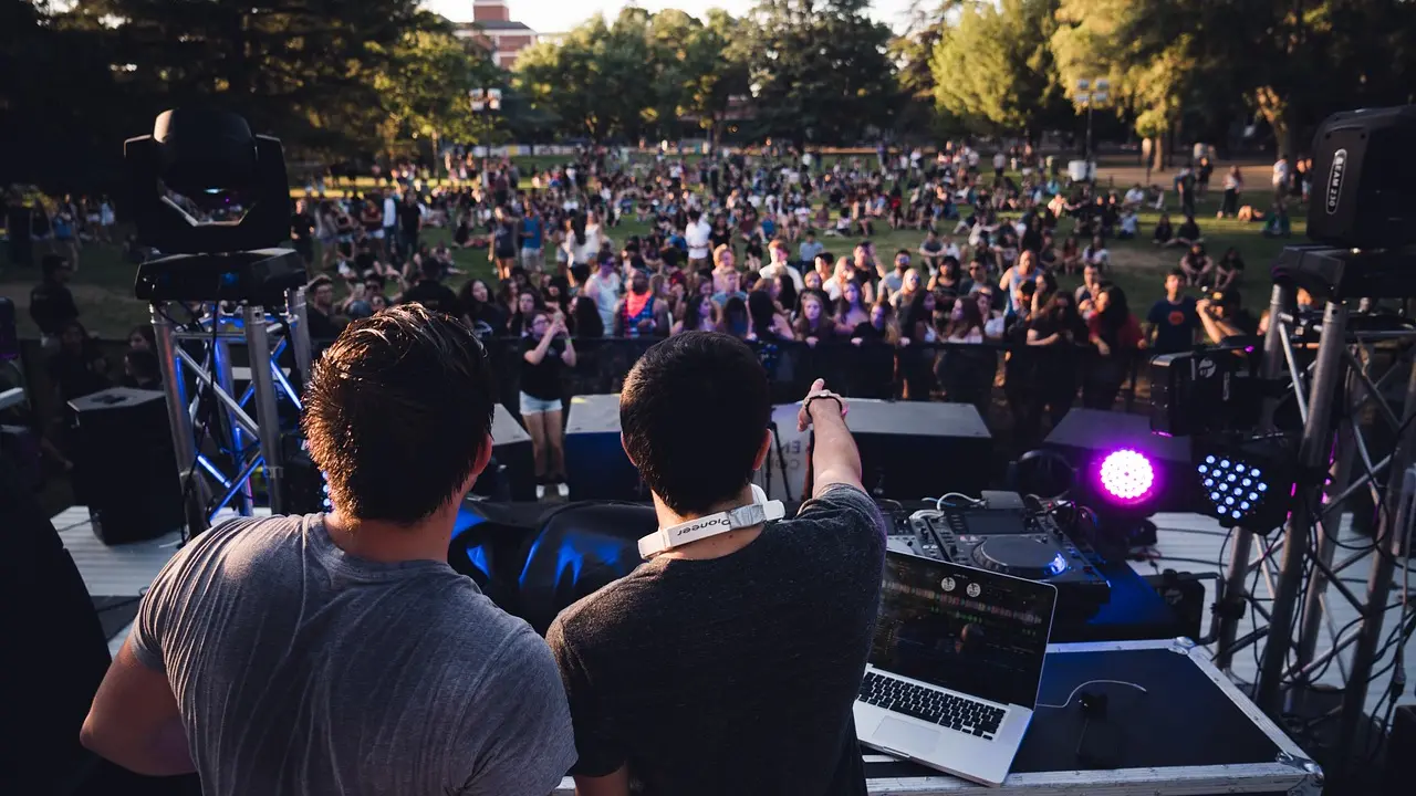 bbolender-dj-