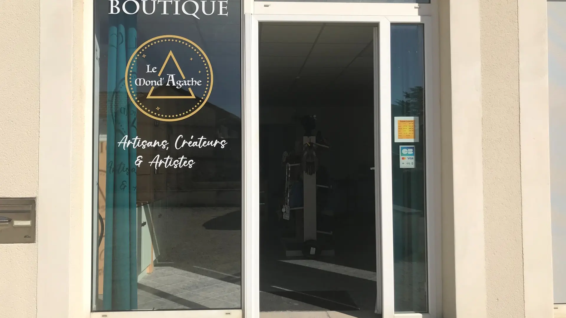 boutique-createurs-LeMondAgathe-saintjunien (1)