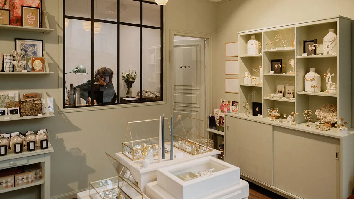 boutique_lesaubepines_leahguillout3