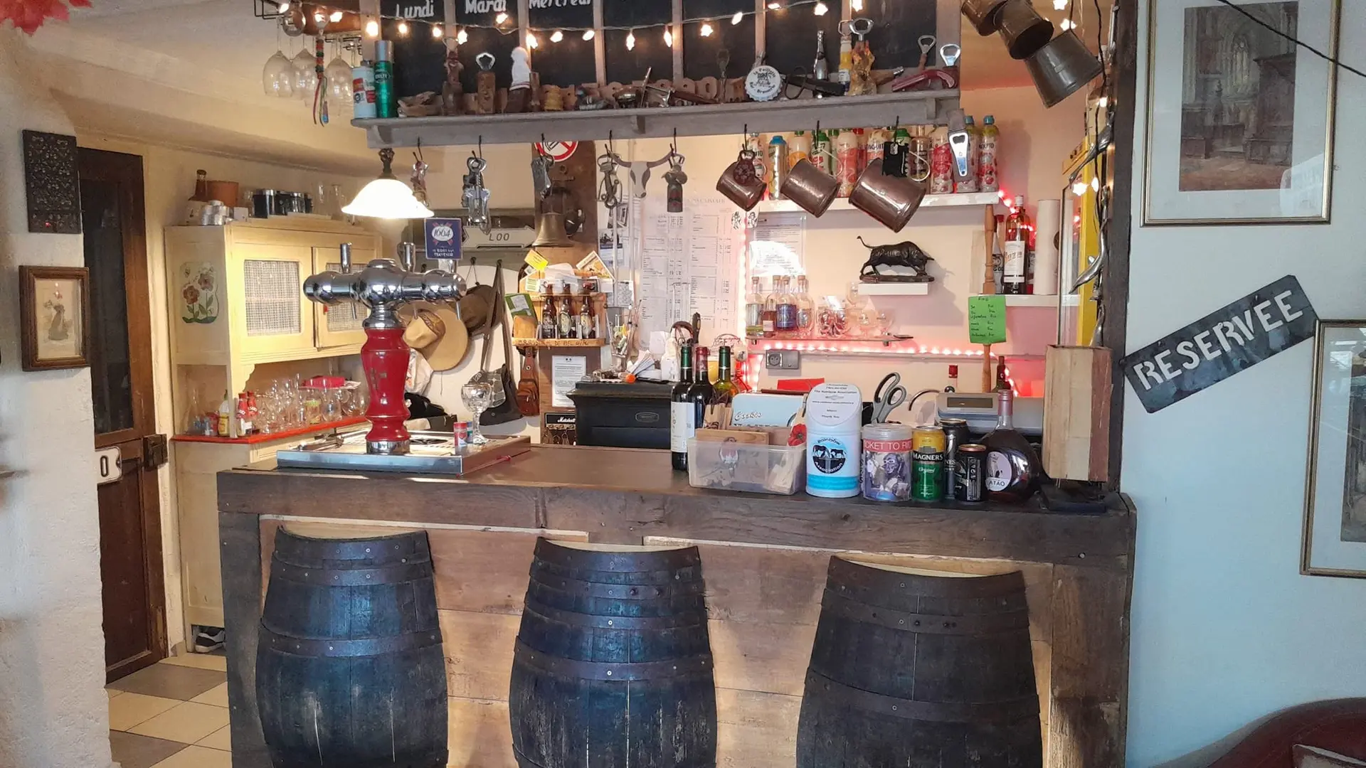 La tête de taureau-restaurant- Val-d'Oire-et-Gartempe
