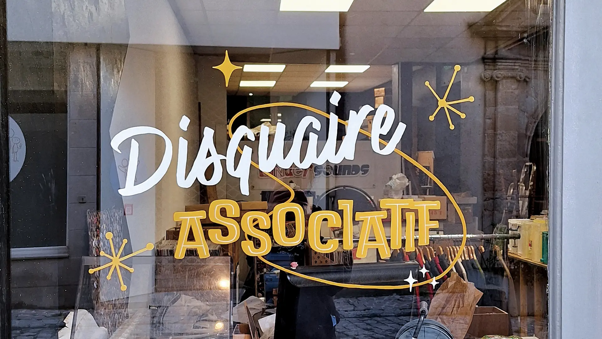 lapielettreuse vitrine (3)