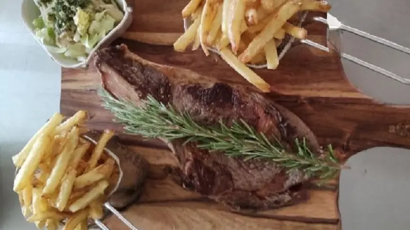 planche cote de boeuf frites le Hangar 87