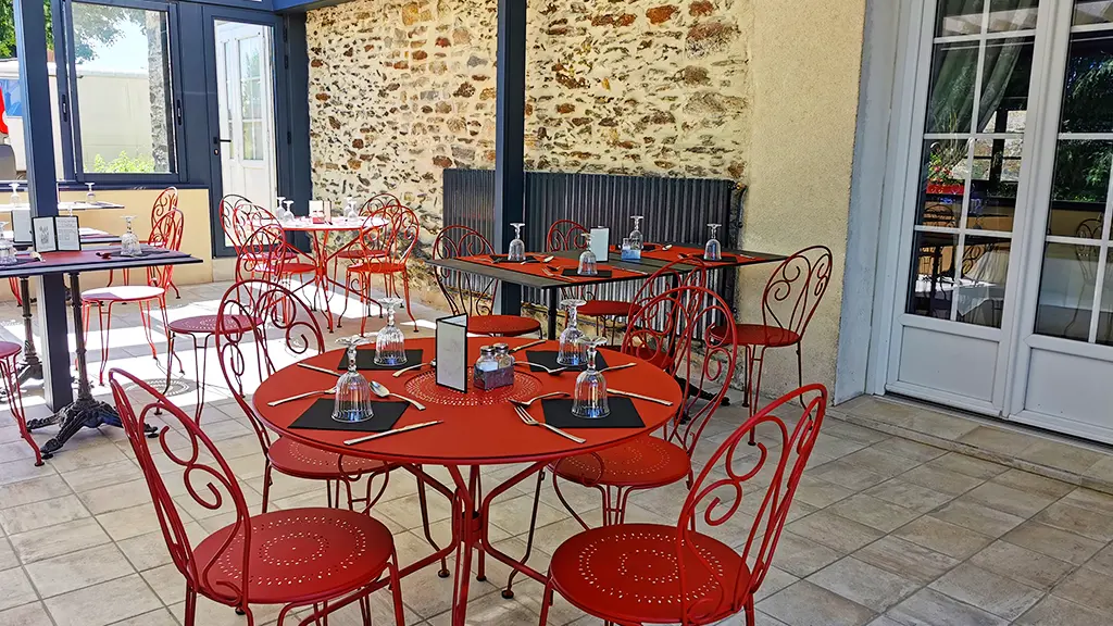 terrasse-restaurant-linstant-gourmand_2