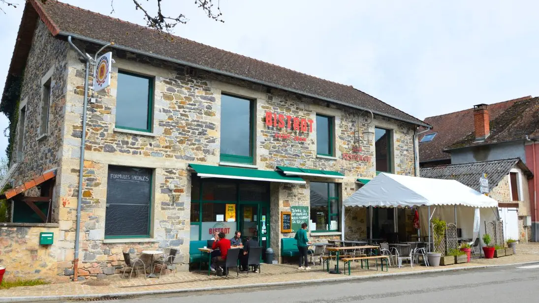 façade-restaurant-le-bistrot-saint-jean_1