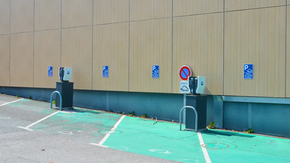 Borne de recharge pour véhicules électriques - Freshmile - Nexon