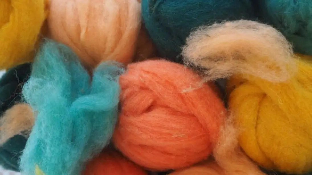 atelier-soleil-rose-ornella-ardjoune-nexon-feutrage