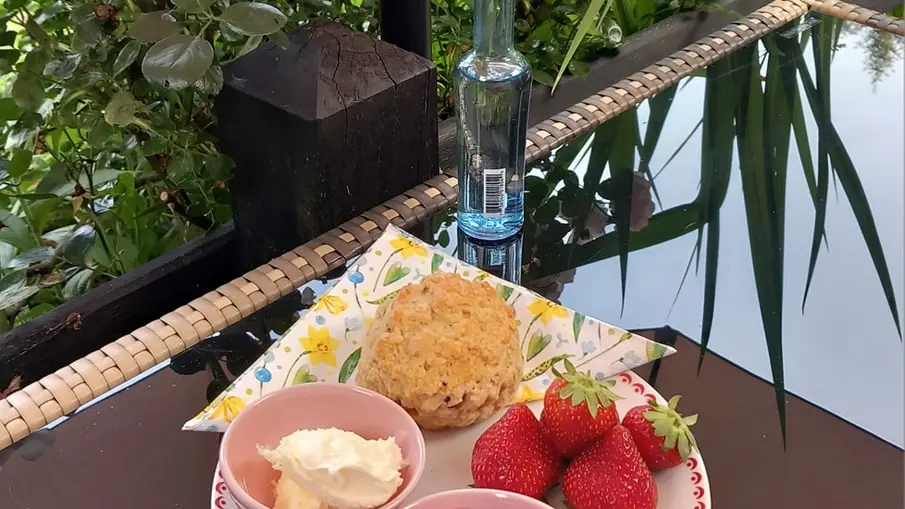 scones with clotted cream jam and strawberry at the tea room Spruce Lake Tea Garden