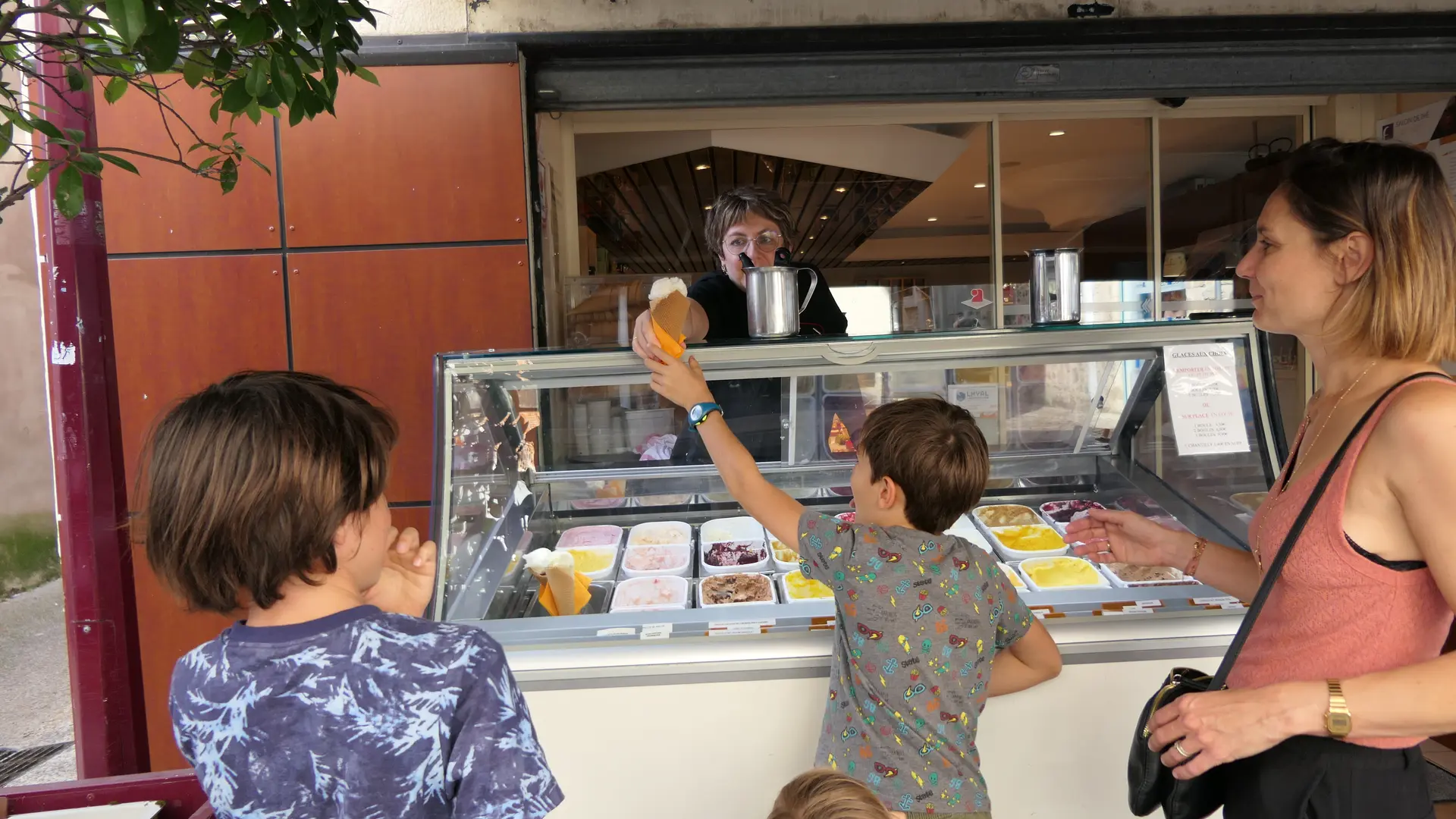 saint-junien_2022_amel-elmalah-patisserie-faure (3)-2
