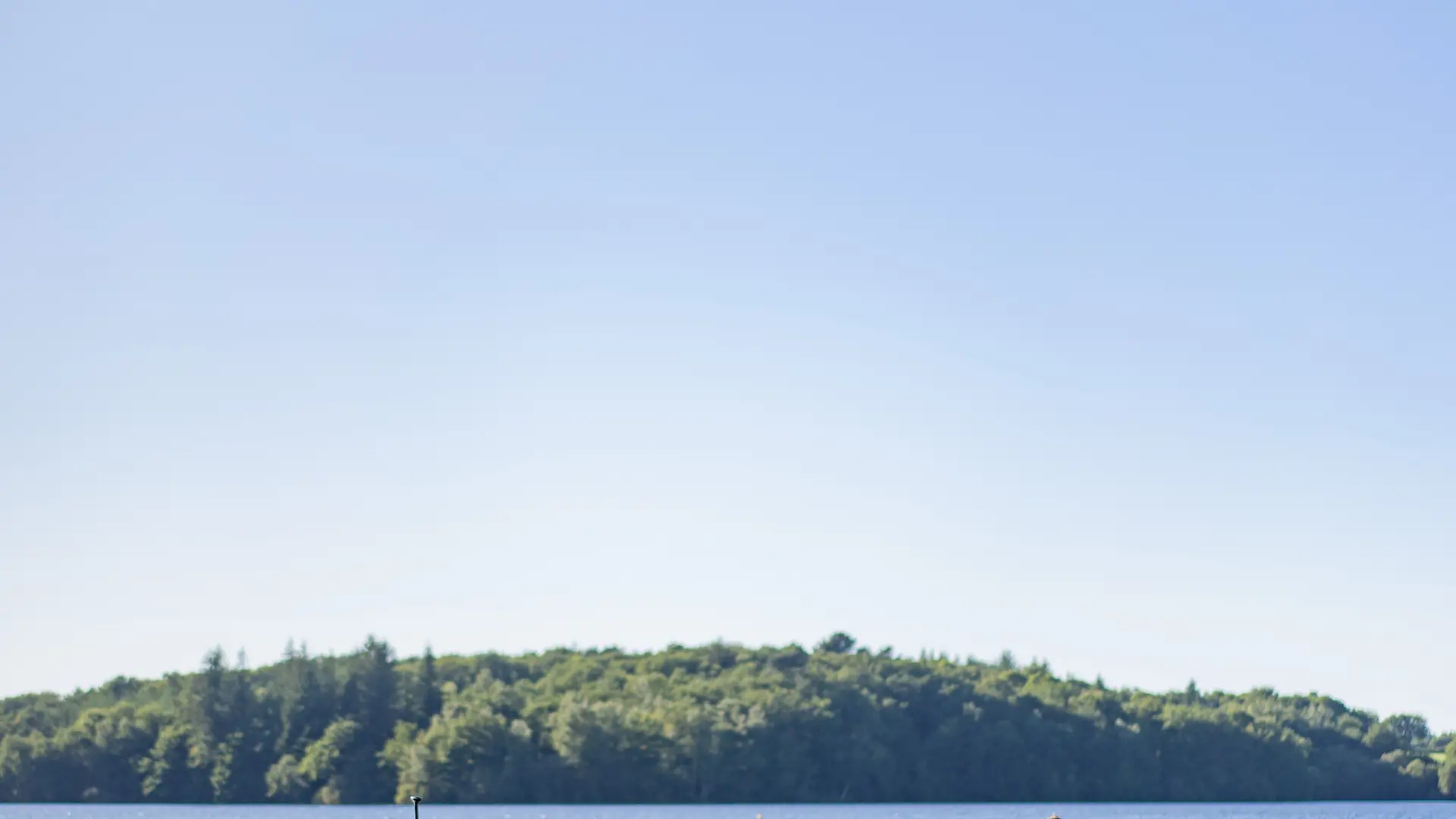 Stand-up paddle - Lac de Saint-Pardoux