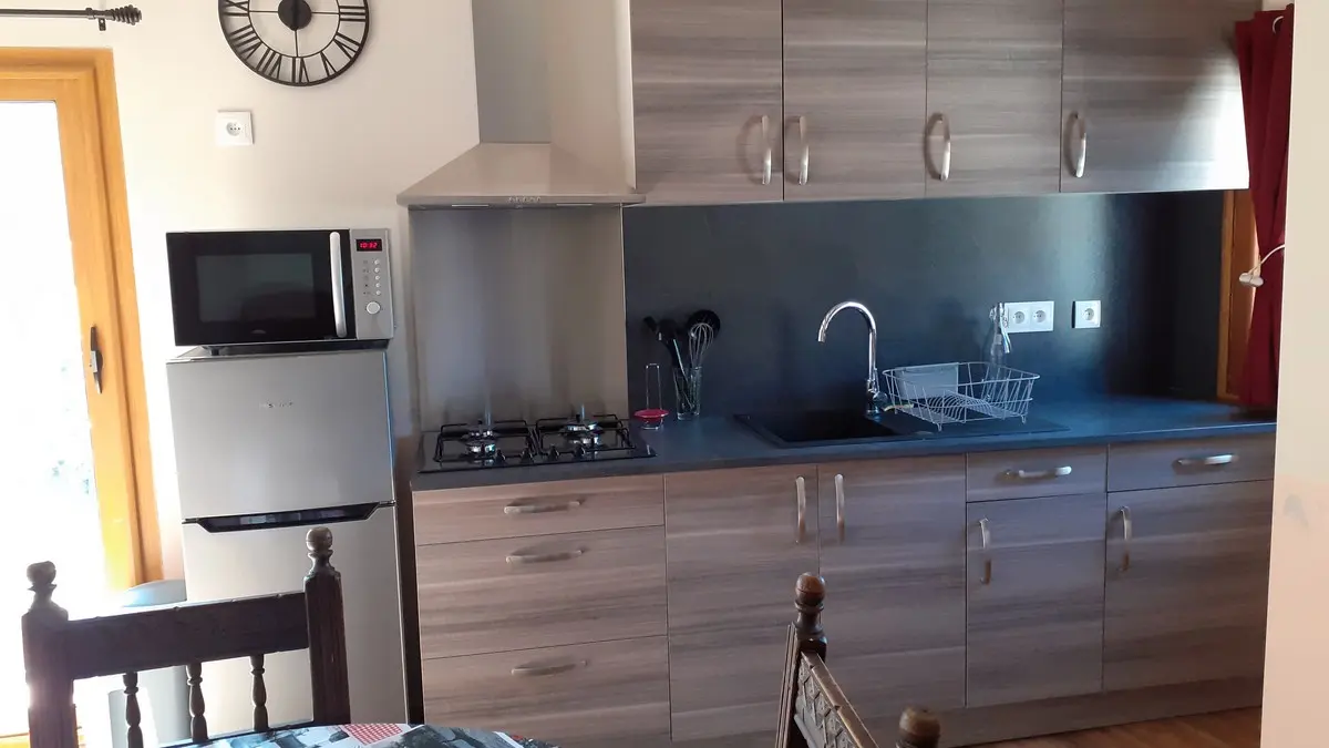 4.Gite des Hirondelles__Cubières Sur Cinoble_Cuisine