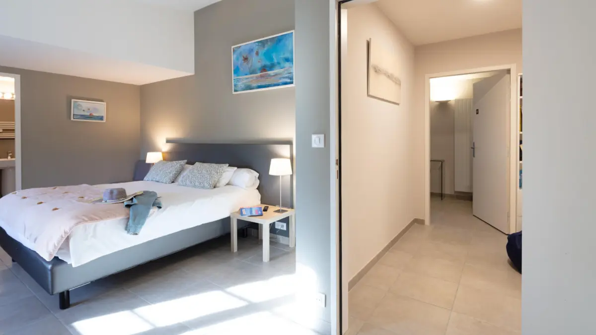 11G900421 Le Grenier Occitan - La Suite_2