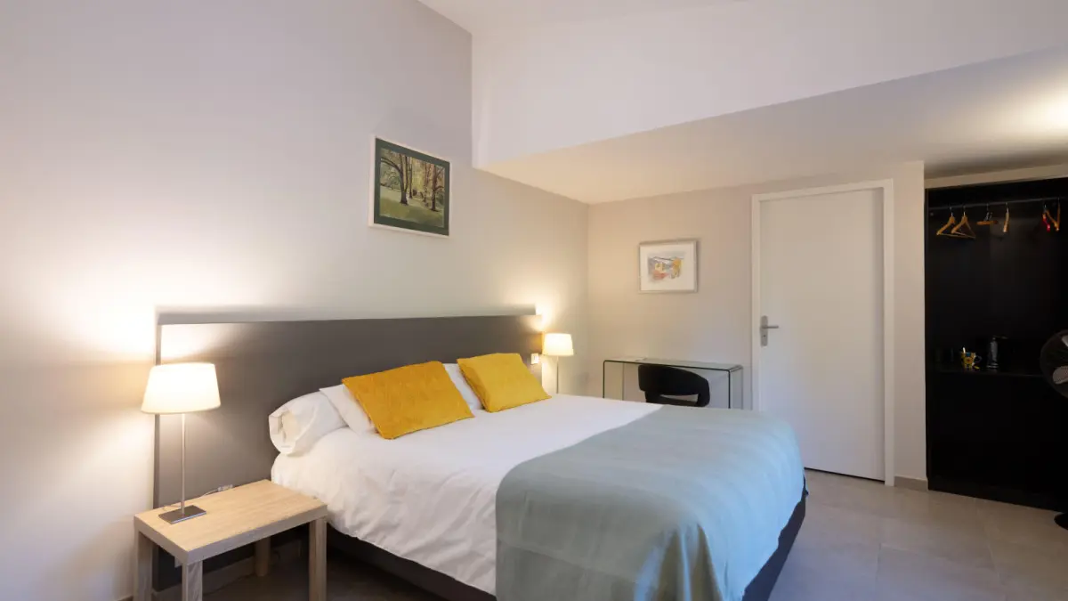 11G900421 Le Grenier Occitan - La Suite_3