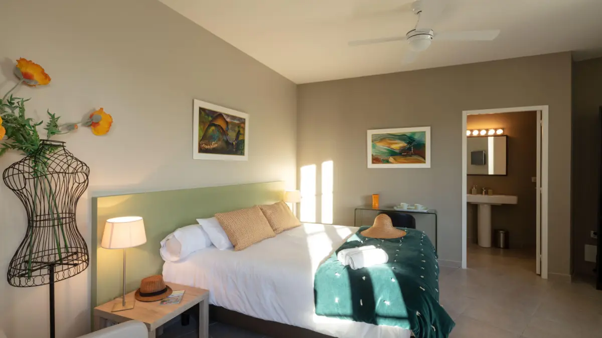 11G900421 Le Grenier Occitan - Glycine_1