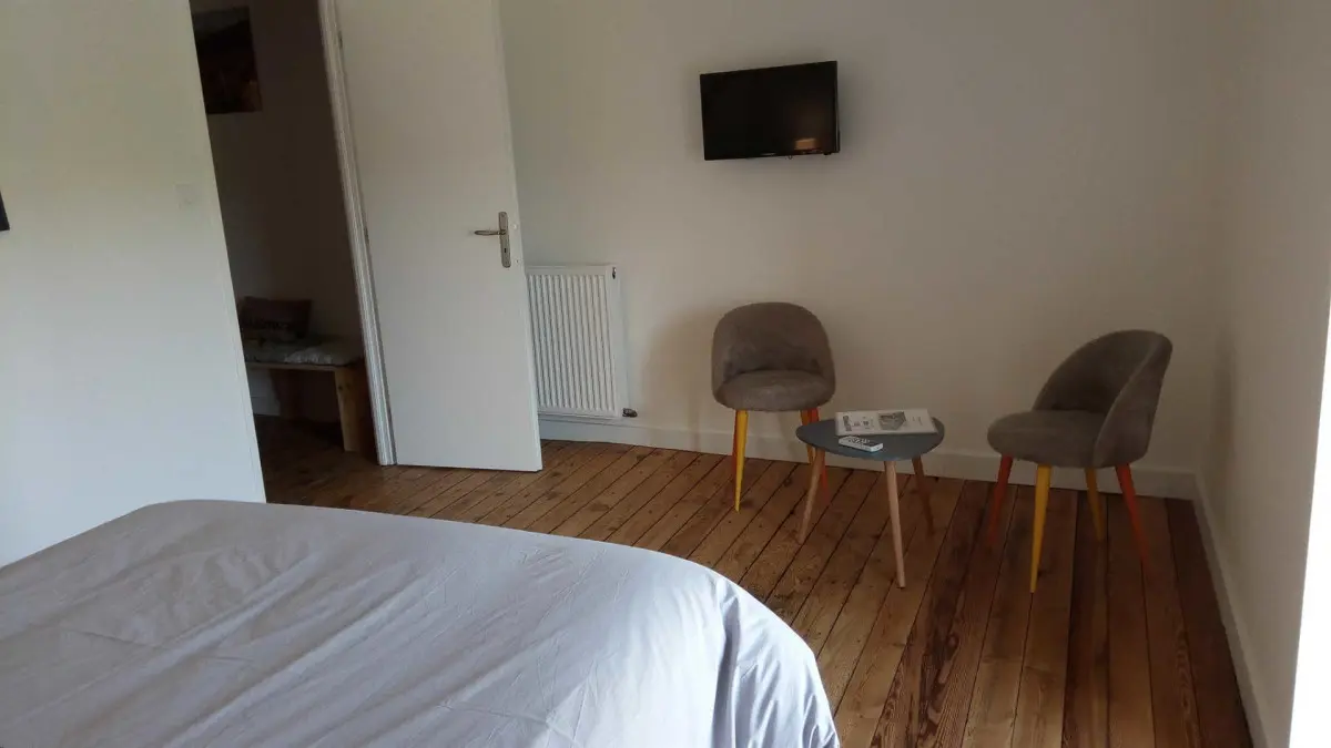 11G900377 Vigneronne - Chambre Autan_3