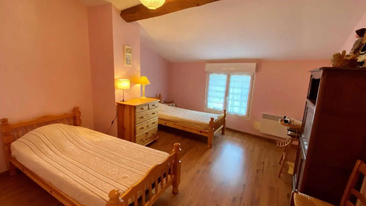 11G1578 - Coté colline_10