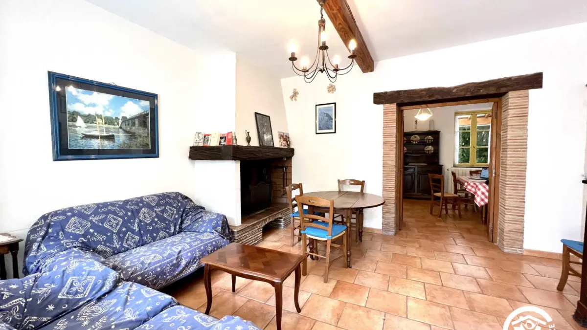 11G1582 - Le Maronnier_5