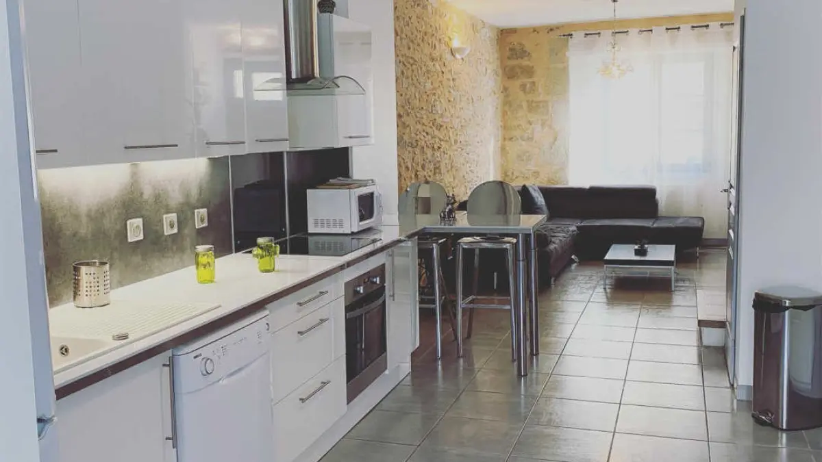 11G2252 - Nostre Ostal_6